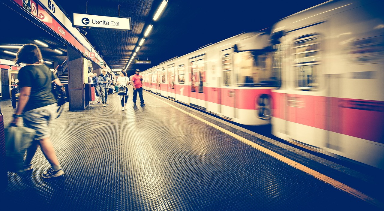 郑州地铁最新运营时间，推动城市交通效率的关键举措