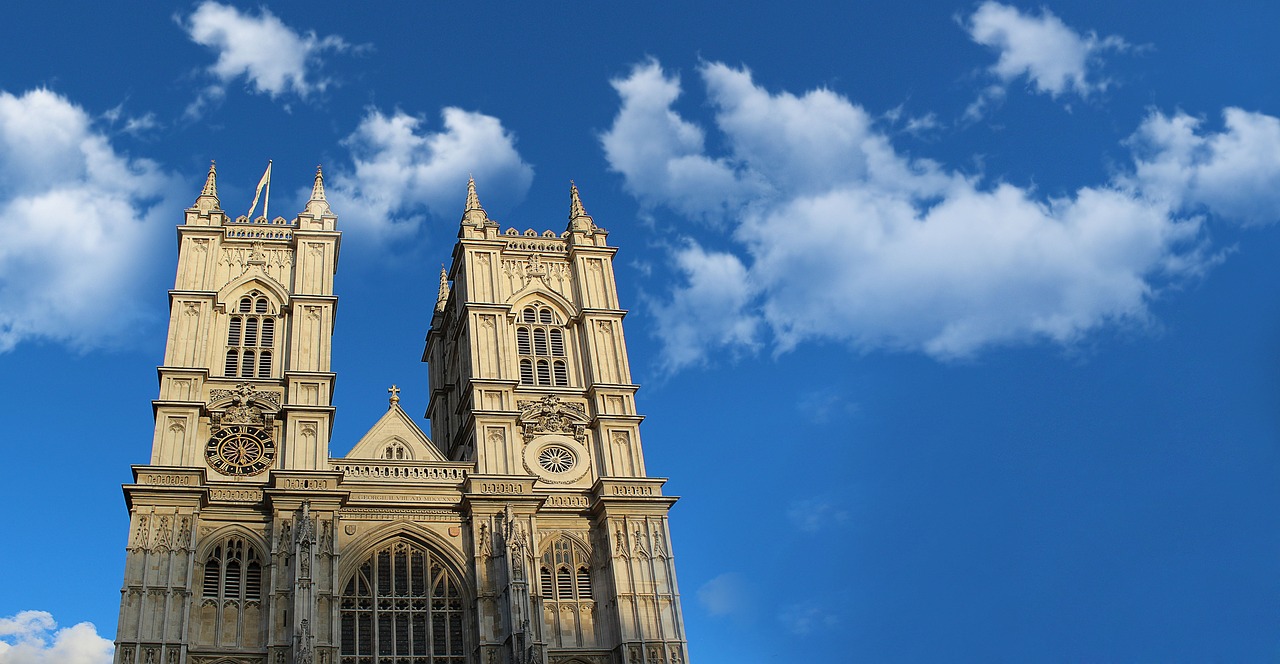 全球英语语言发展与变迁，最新动态英语概览