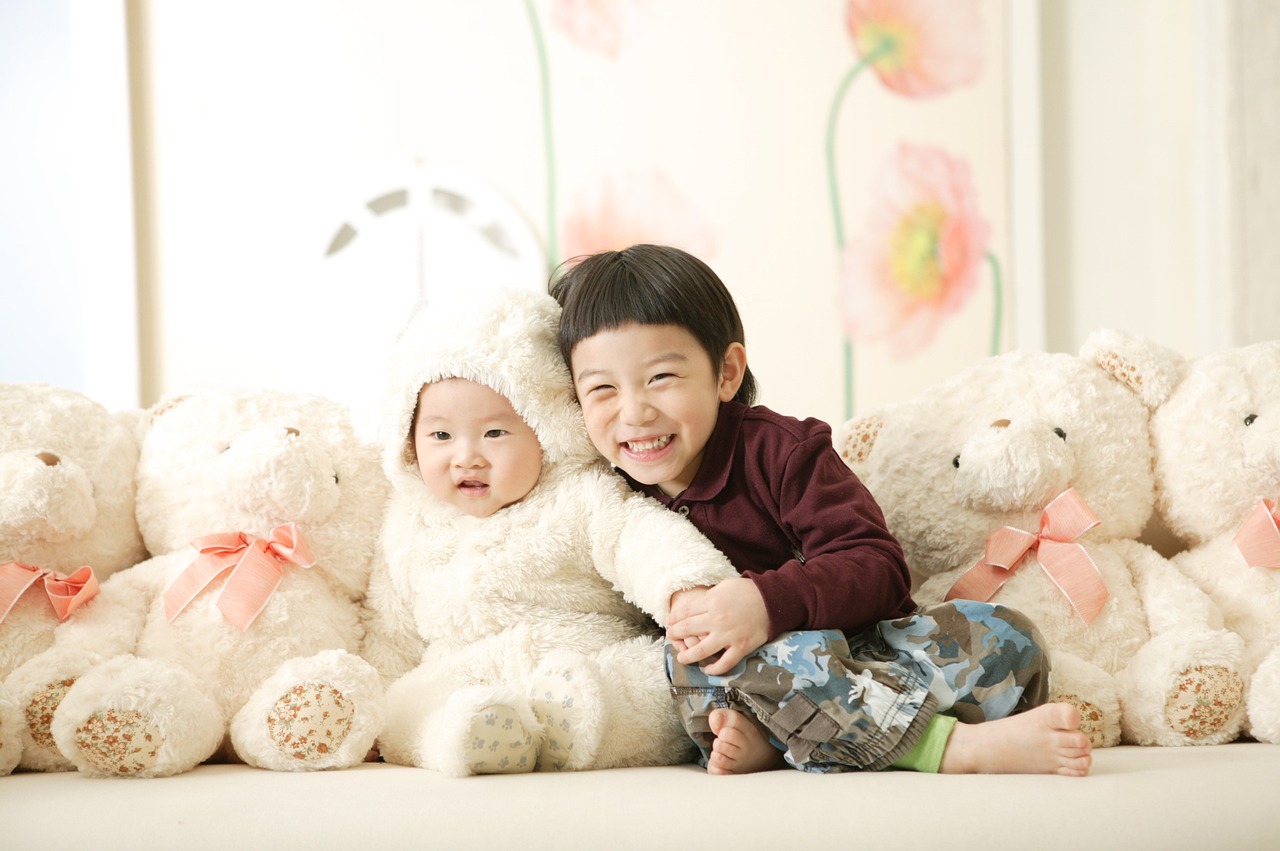 探索幼儿无限潜力，最新夸赞幼儿的表现与成长